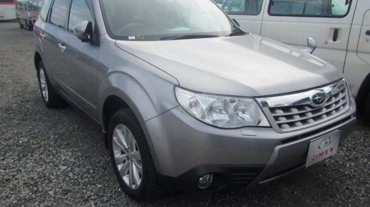 Subaru Forrester 18038